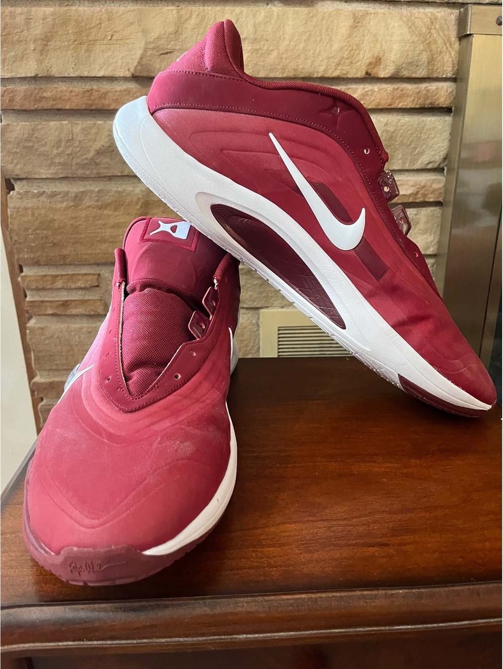 Nike A'One TB University Red Maroon Men's Size 18 / Women's 19.5